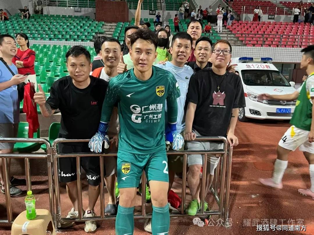 费德勒在IG比赛中出色防守，刷新纪录引发热议！