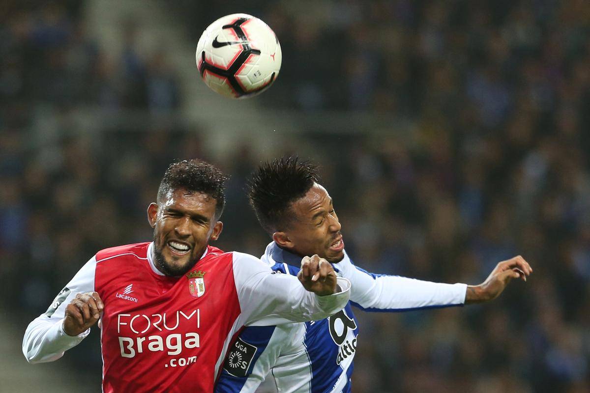 爱游戏AYX平台首页官宣日葡超焦点战，布拉加完成官宣签约，赛场秩序良好，年轻球员获得机会的简单介绍