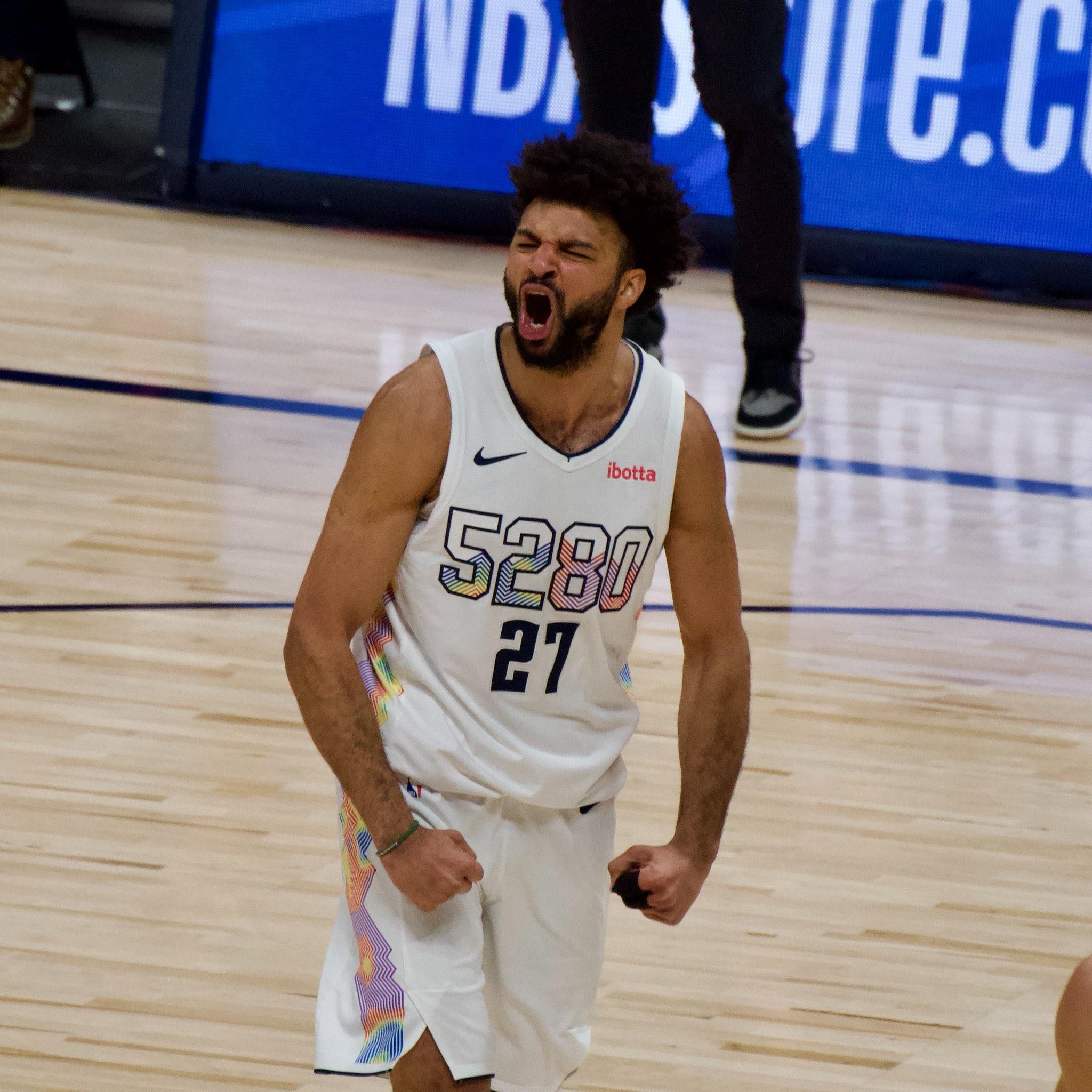 穆雷在独行侠比赛中突破纪录，逆转引发热议！的简单介绍