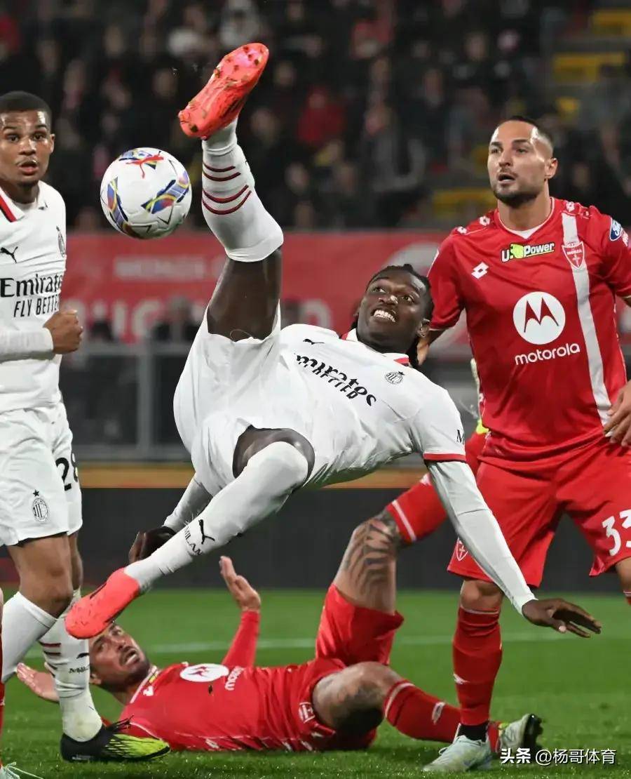 关于AC米兰窗口期临场应变，志在欧冠名次提升，球迷炸锅，球探报告显示潜力的信息